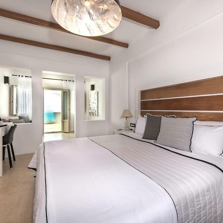 Azzurro Suites Messaria  Exterior photo