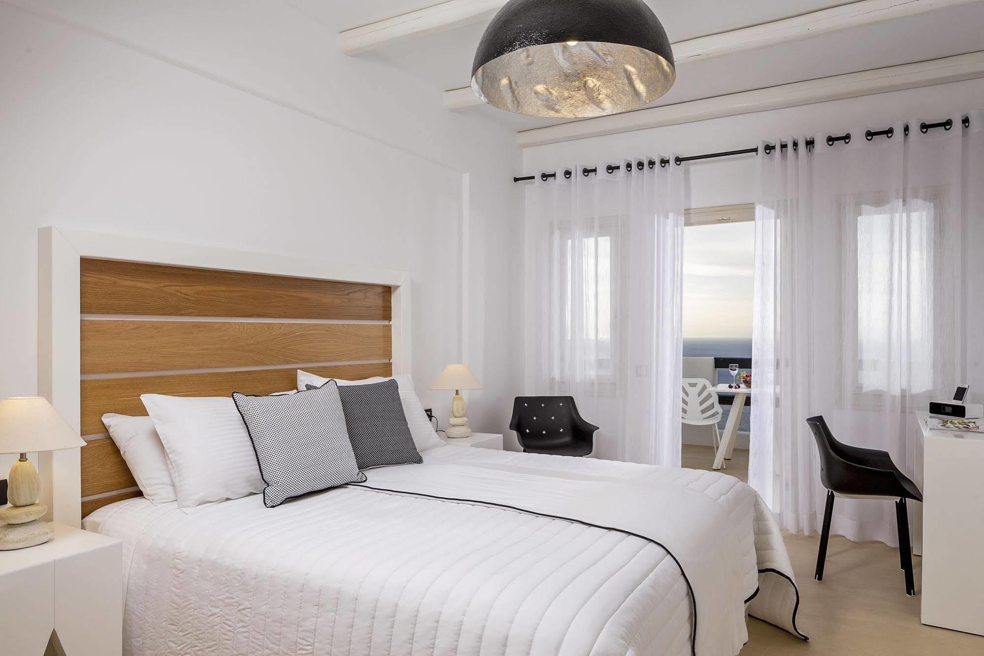 Azzurro Suites Messaria  Exterior photo