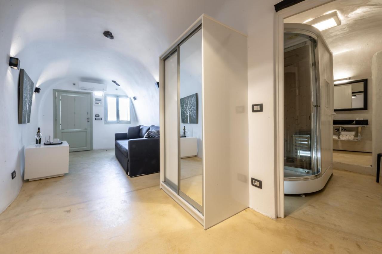 Azzurro Suites Messaria  Exterior photo